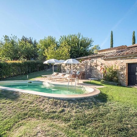 Gorgeous Home In Montalcino With Kitchen Εξωτερικό φωτογραφία