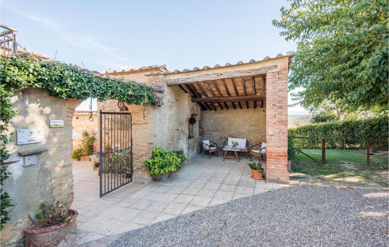 Gorgeous Home In Montalcino With Kitchen Εξωτερικό φωτογραφία