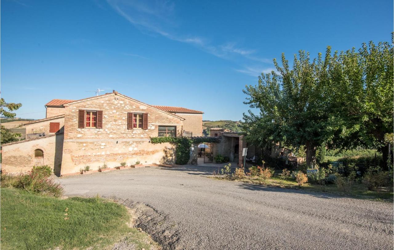 Gorgeous Home In Montalcino With Kitchen Εξωτερικό φωτογραφία