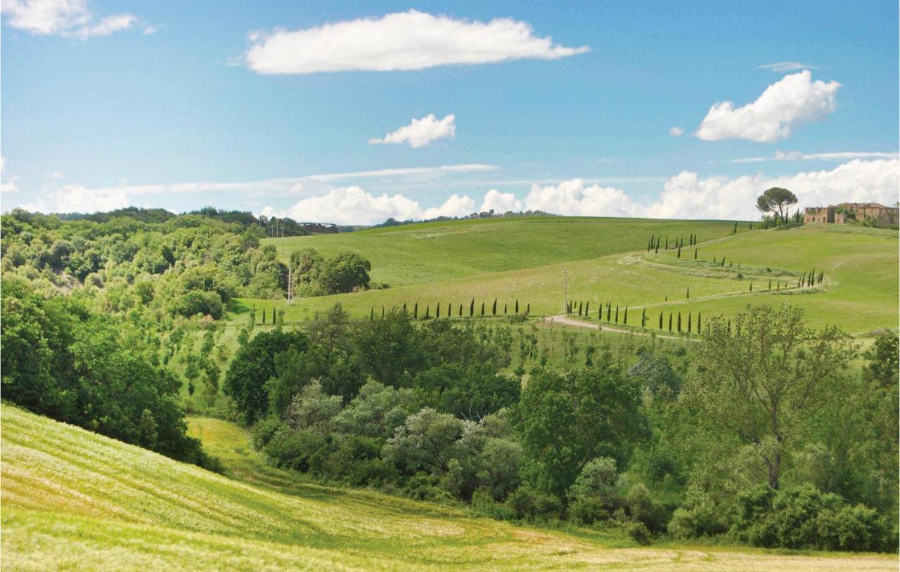 Gorgeous Home In Montalcino With Kitchen Εξωτερικό φωτογραφία